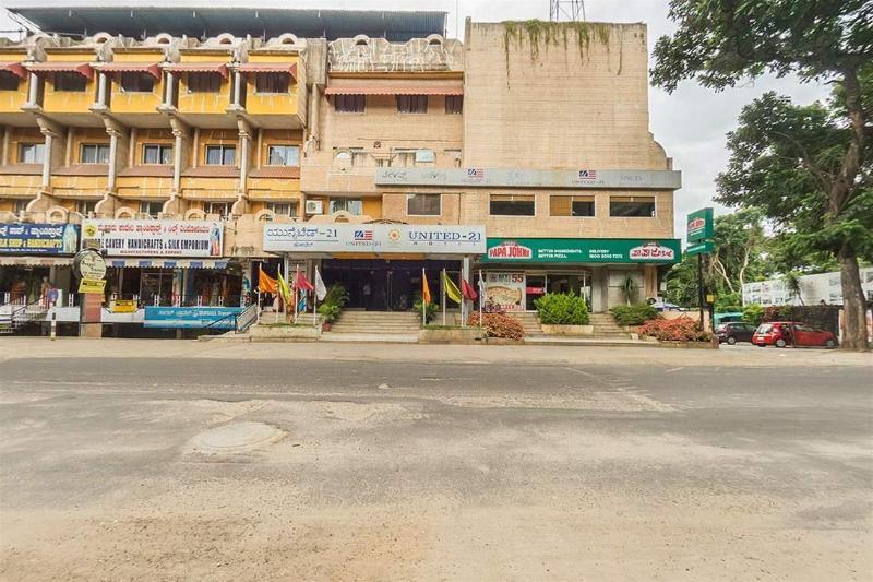 Hotel Mb International Palace Side Mysore Ngoại thất bức ảnh