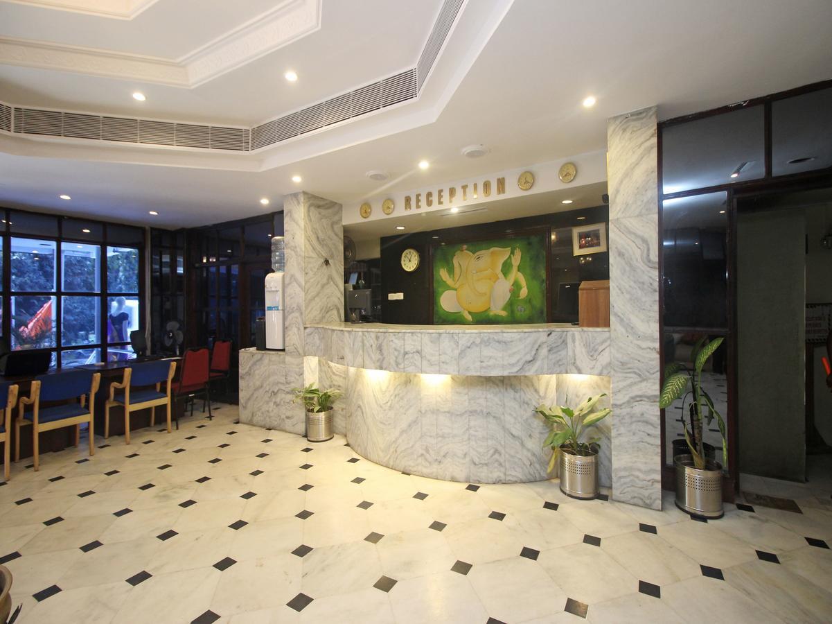 Hotel Mb International Palace Side Mysore Ngoại thất bức ảnh