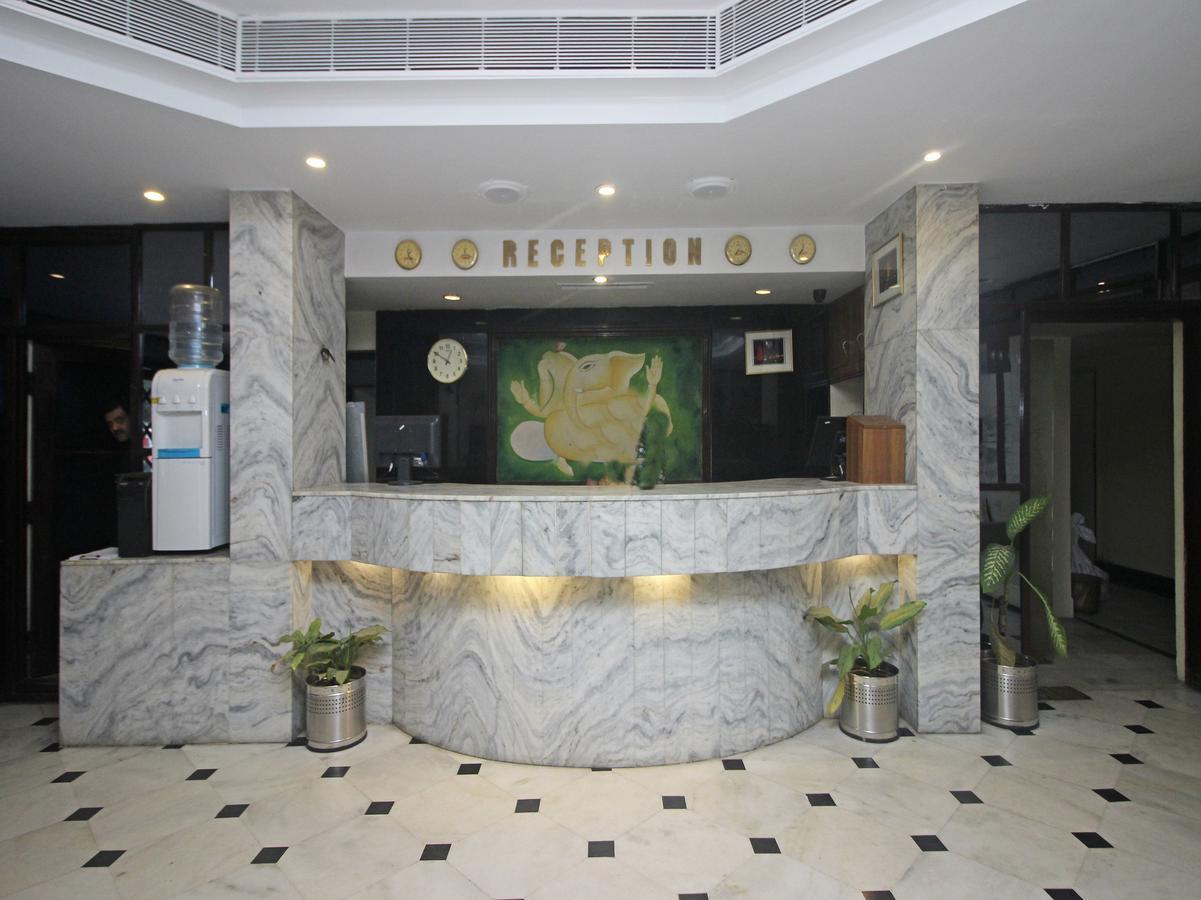 Hotel Mb International Palace Side Mysore Ngoại thất bức ảnh